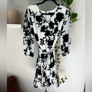 White House Black Market Monochrome Floral Long Sleeve Dress